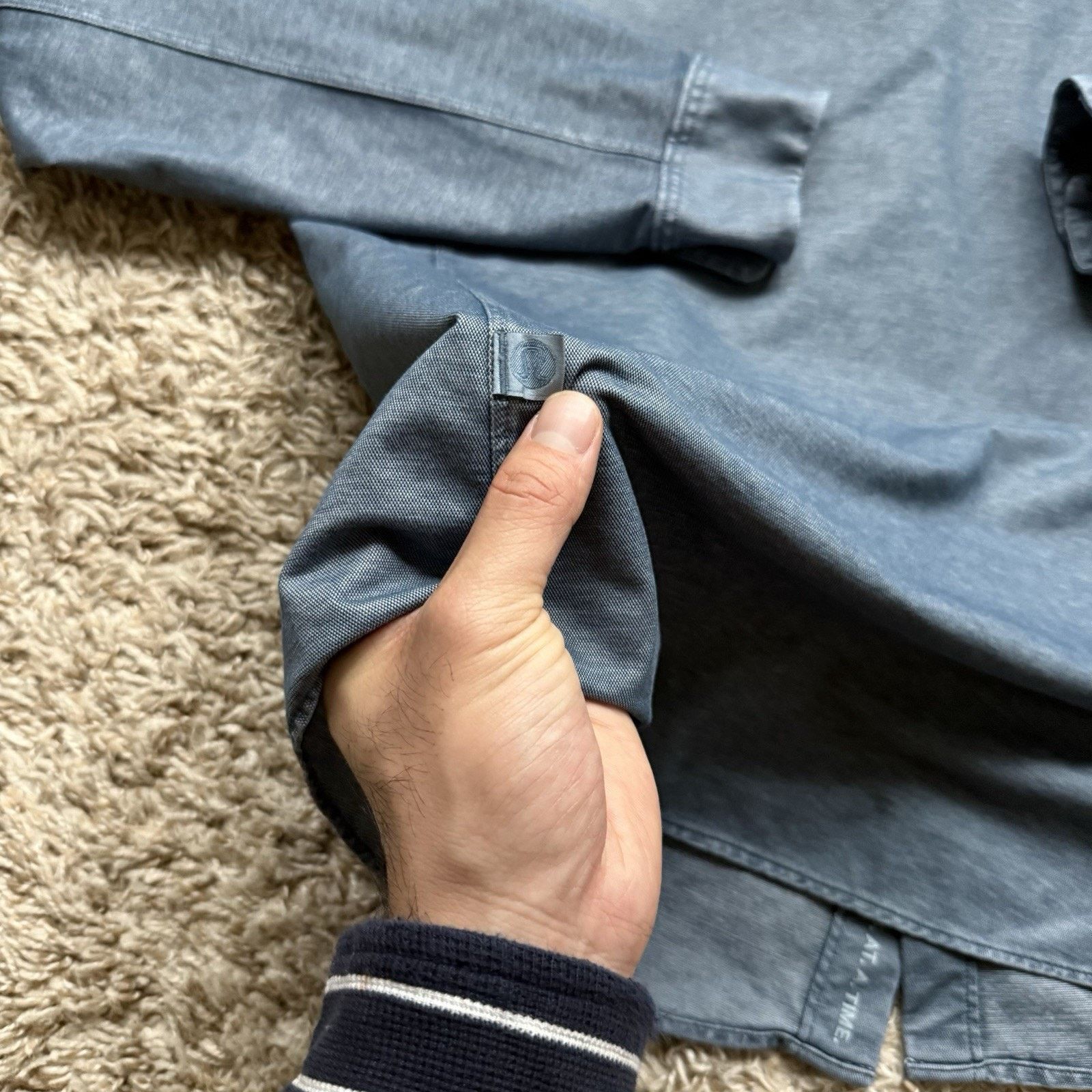 Lululemon LuluLemon Commission Button Up Blue Shirt Long Sleeve Size M Size US M / EU 48-50 / 2 - 5 Thumbnail