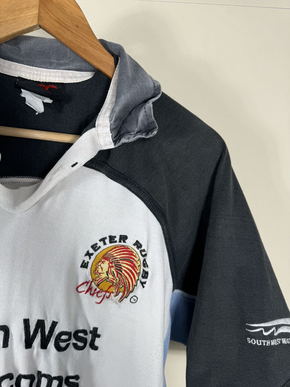 Vintage Canterbury Exeter Chiefs Vintage Rugby Jersey 2005 Size US M / EU 48-50 / 2 - 5 Thumbnail