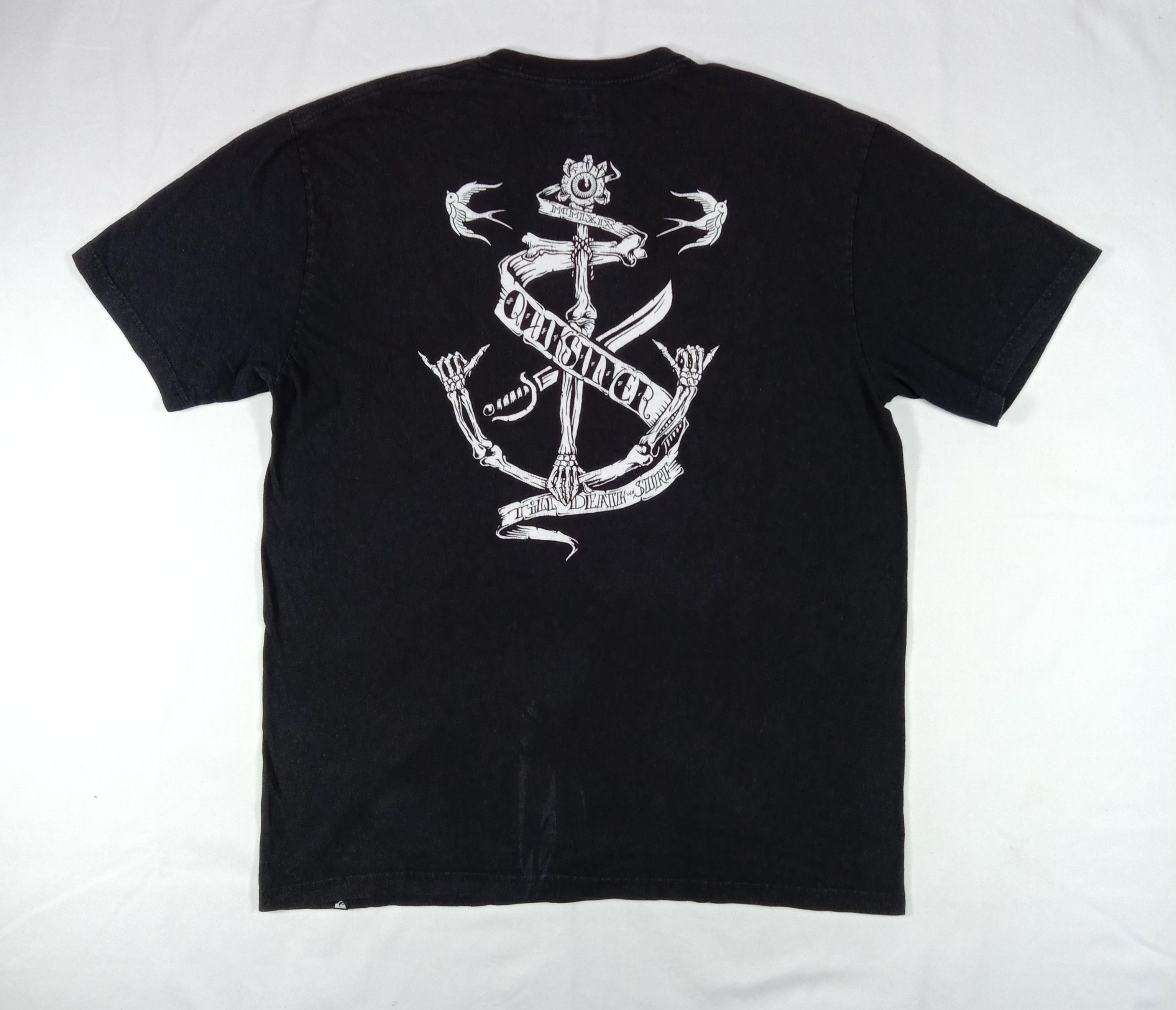 Quiksilver Vintage Quiksilver Cross Bone "Till Death Surf" T Shirt Size US XL / EU 56 / 4 - 1 Thumbnail