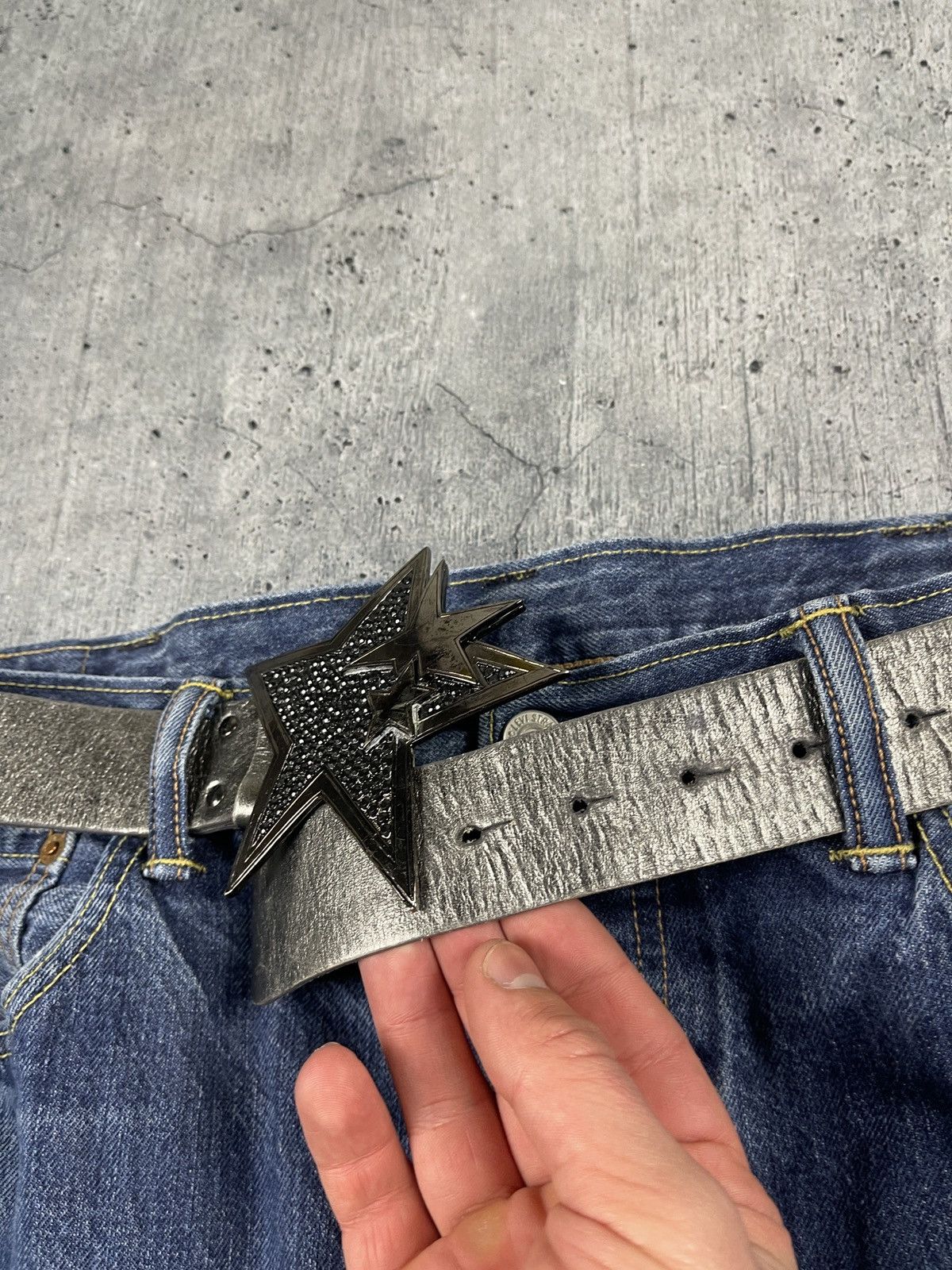 Vintage rocker belt with a large star buckle Size ONE SIZE - 6 Thumbnail