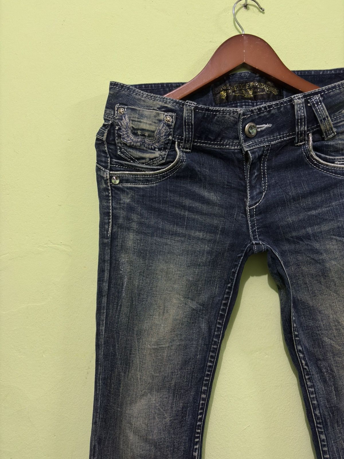Japanese Brand Japanese Red Pepper Distressed Flared Denin Size US 32 / EU 48 - 3 Thumbnail