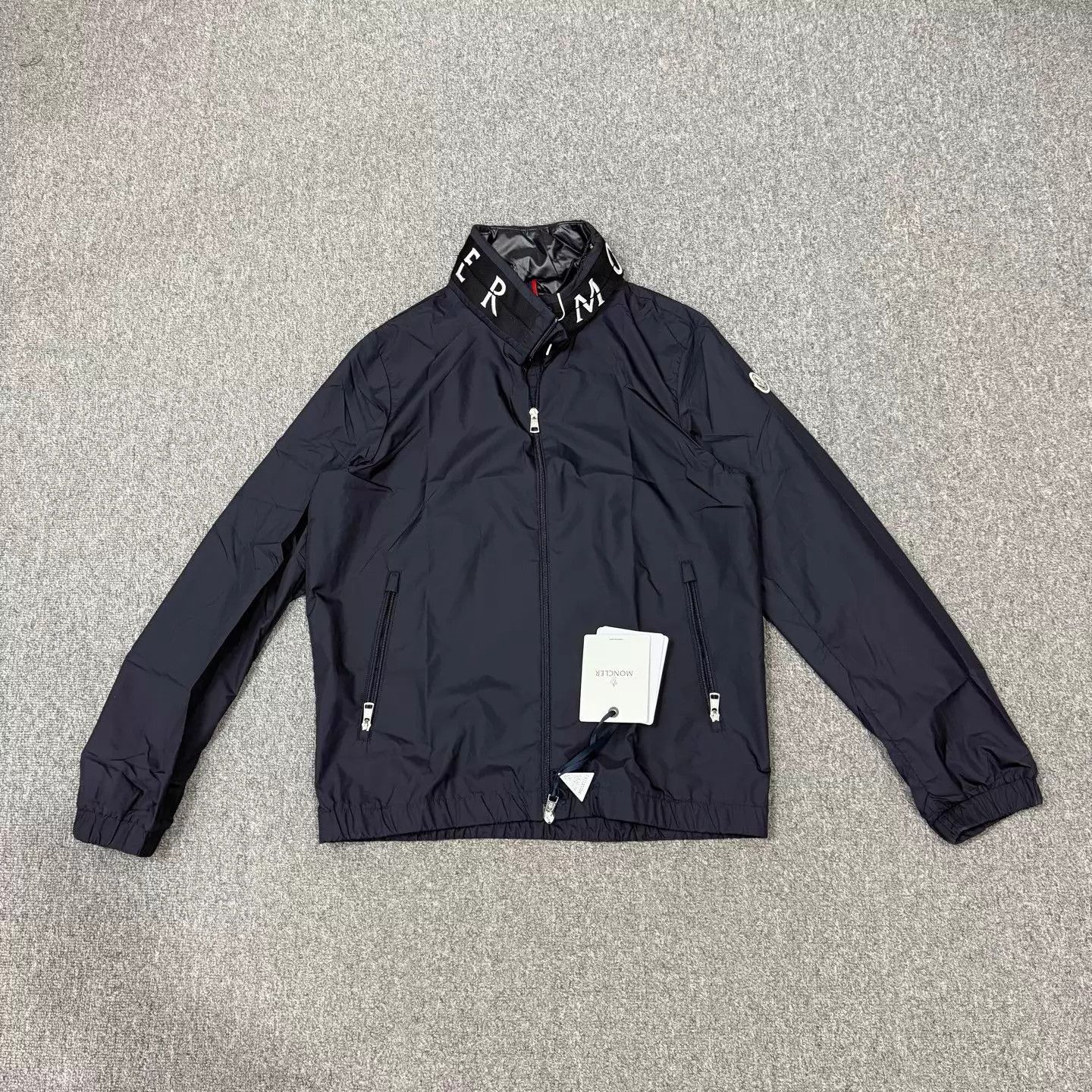 Moncler Blue Lightweight Zip-Up Jacket Size M Size US M / EU 48-50 / 2 - 1 Thumbnail