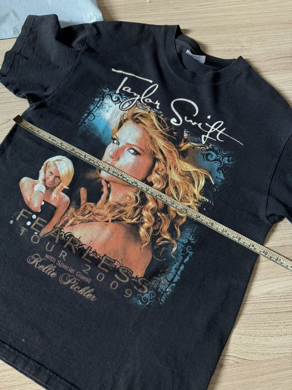 Rap Tees Rare Vintage Taylor Swift - Fearless Tour T Shirt Size US M / EU 48-50 / 2 - 6 Thumbnail