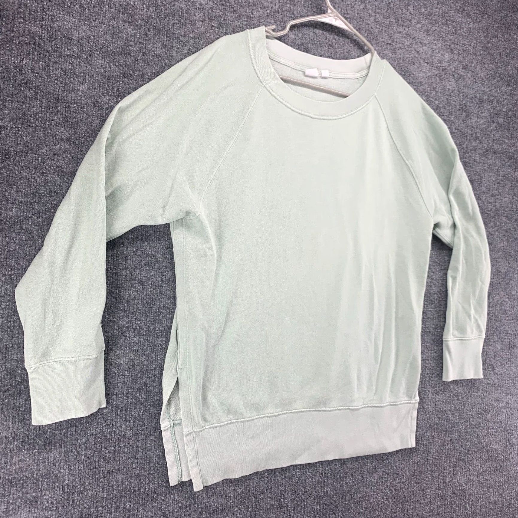 Gap Gap Sweatshirt Womens Medium M Green Pullover Side Slit Casual Ladies Crewneck Pullover Crew Neck Solid Cotton Polyester Comfort Regular Size M / US 6-8 / IT 42-44 - 2 Thumbnail