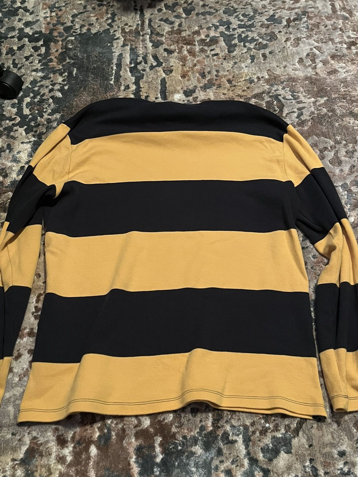H&M Black and Yellow Striped H&M Longsleeve T-shirt Size US M / EU 48-50 / 2 - 3 Thumbnail