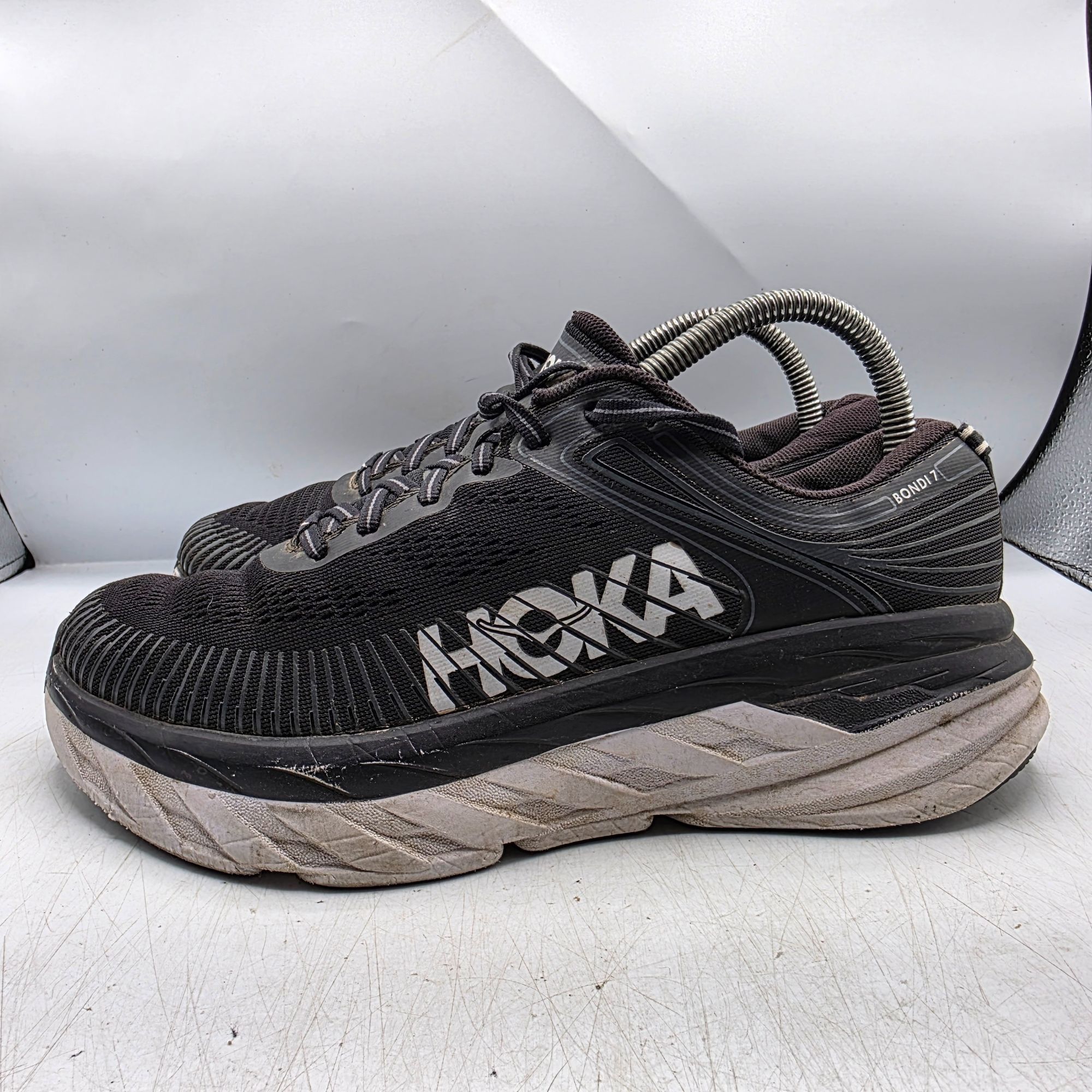 Hoka Hoka One One Bondi 7 Womens Size 8 D Wide Black Athletic Sho Size US 8 / IT 38 - 12 Thumbnail