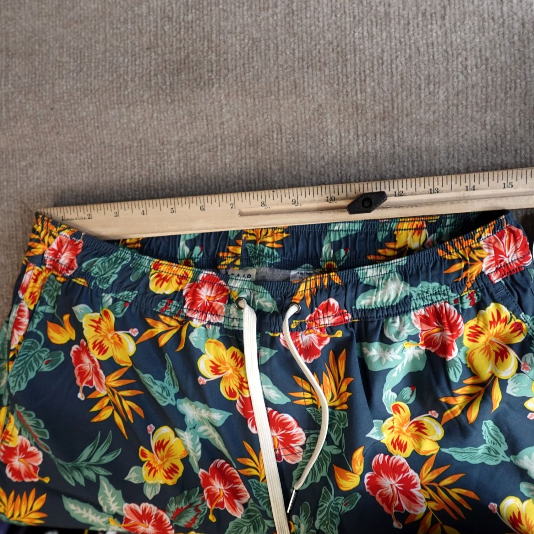 Vintage Fair Harbor Swim Shorts L Blue Floral Drawstring All Over Print NEW Men Bottom Size US 33 - 7 Thumbnail