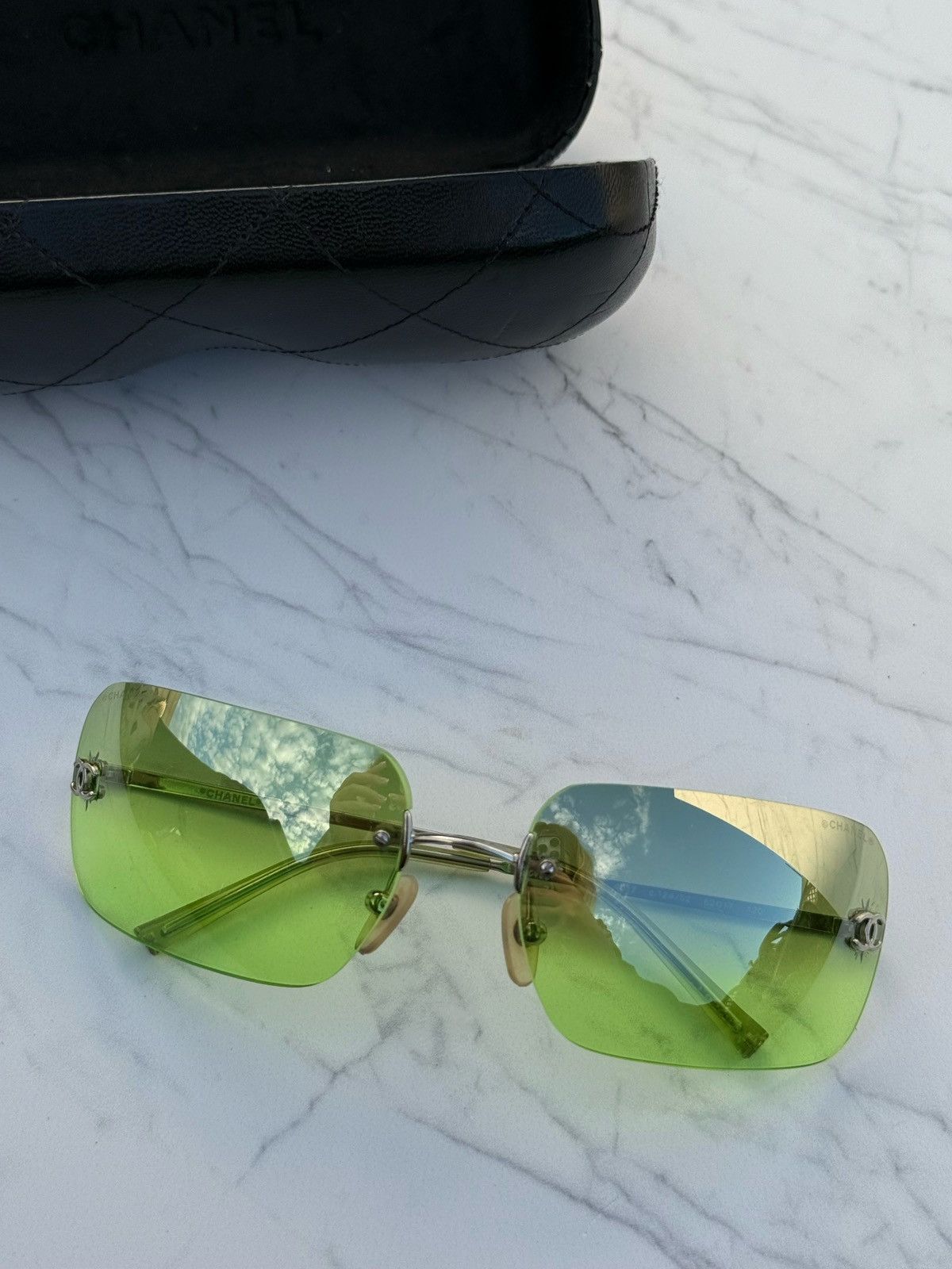 Chanel Chanel vintage sunglasses 4017 Green rare lens Size ONE SIZE - 8 Thumbnail