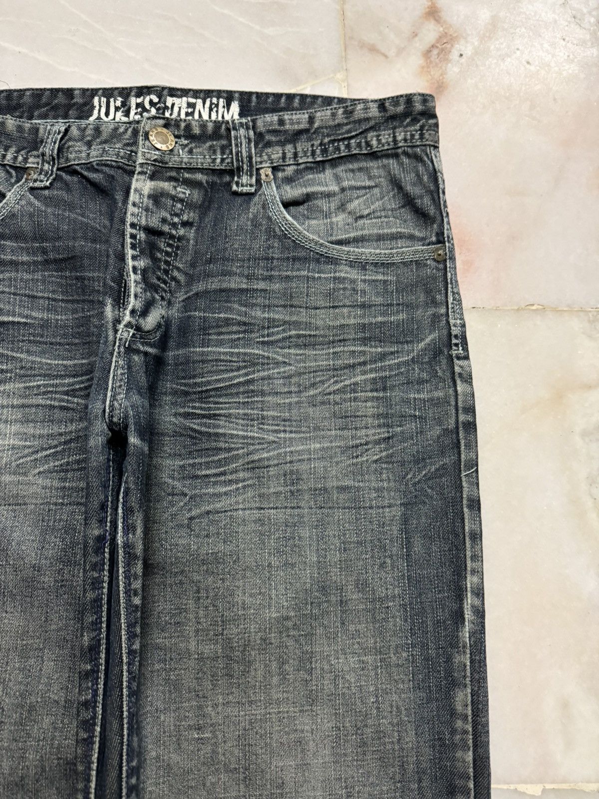 Japanese Brand 💥GRUNGE💥90's STYLE INSANE JULES CLAWMARK DISTRESS DARK JEANS Size US 33 - 6 Thumbnail