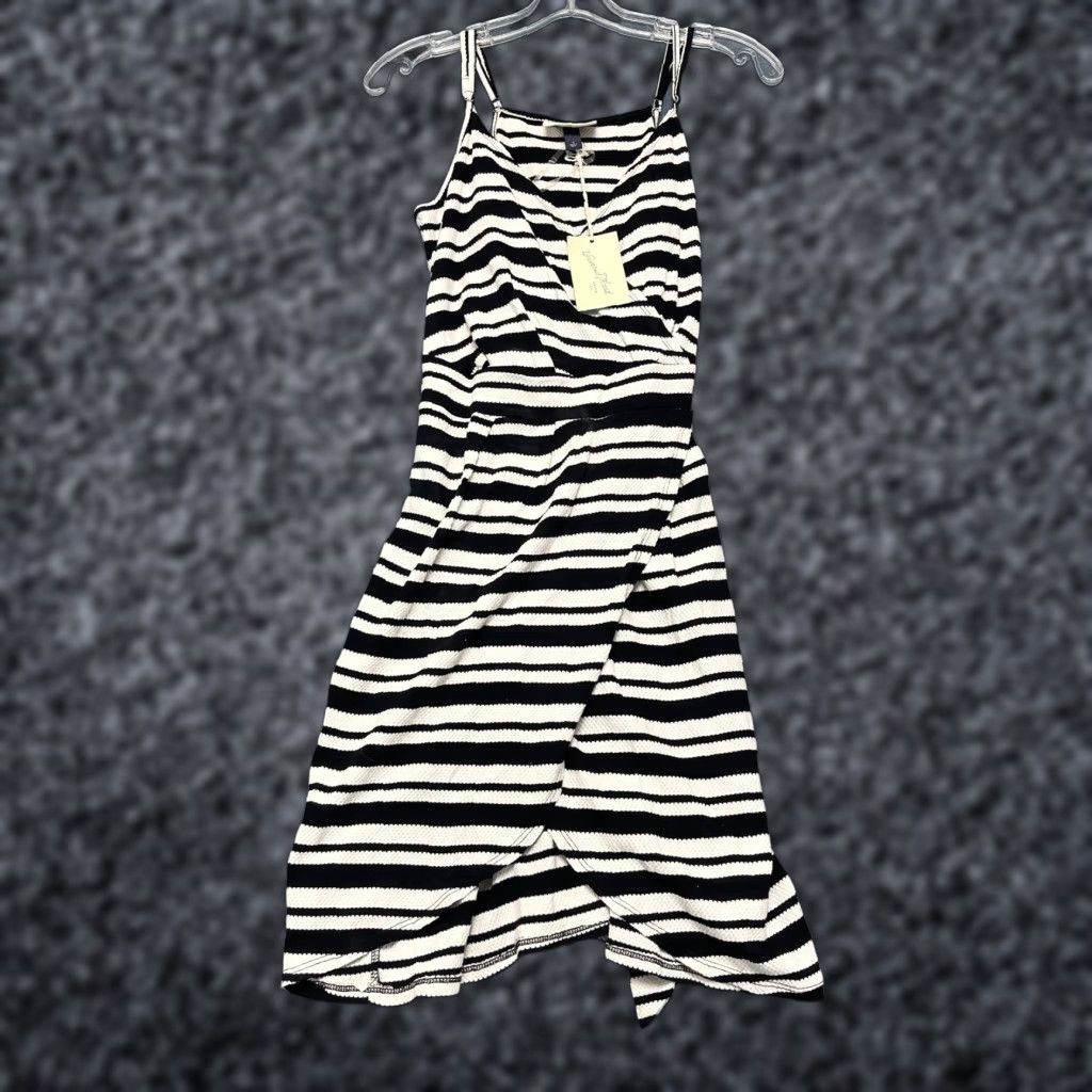 Vintage Universal Threads Dress Womens Small White Black Striped Cotton Sleeveless Wrap Square Neck Strappy Sleeve Casual Party/Cocktail Size S / US 4 / IT 40 - 1 Thumbnail