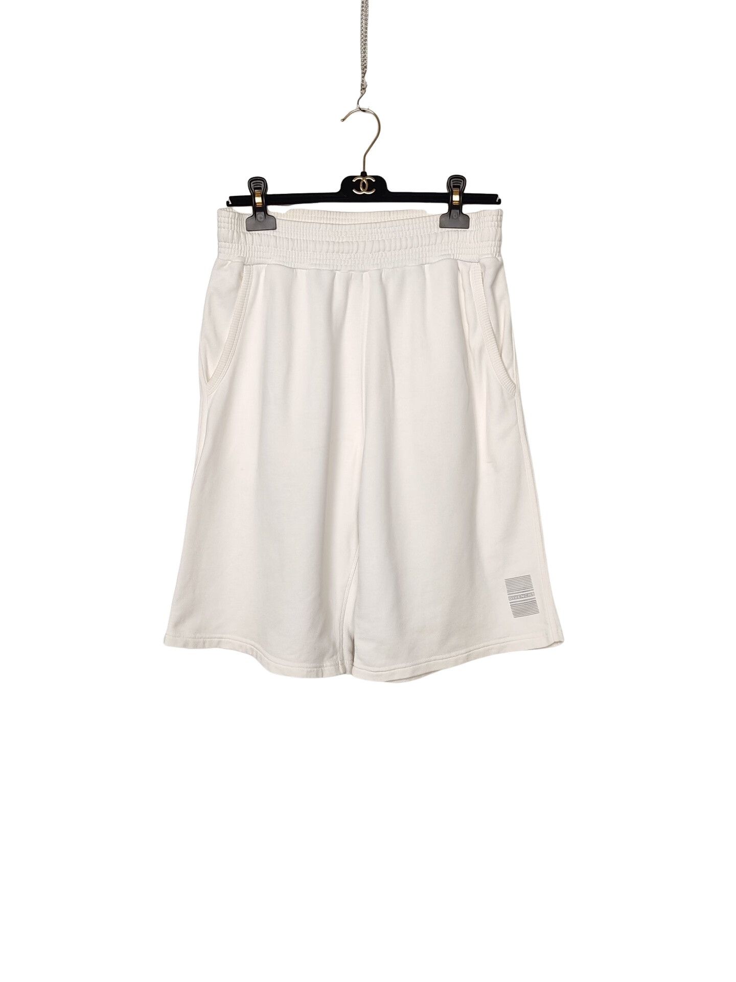 Givenchy Givenchy Logo Drawstring Shorts White Size S Size US 30 / EU 46 - 1 Thumbnail