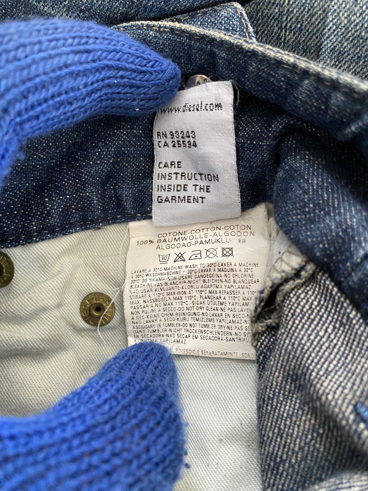 Diesel Vintage Diesel Low Rise Flare Blue Faded Denim Size US 28 / EU 44 - 15 Thumbnail