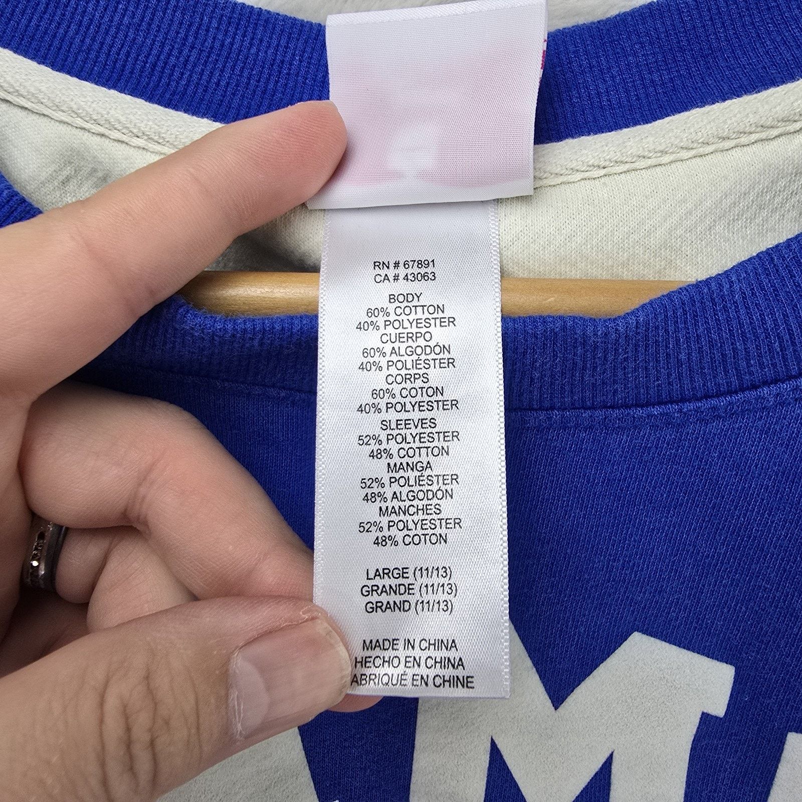 NFL Los Angeles Rams Sweater Teens Apparel Girls Large *FLAWS* Size L / US 10 / IT 46 - 6 Thumbnail