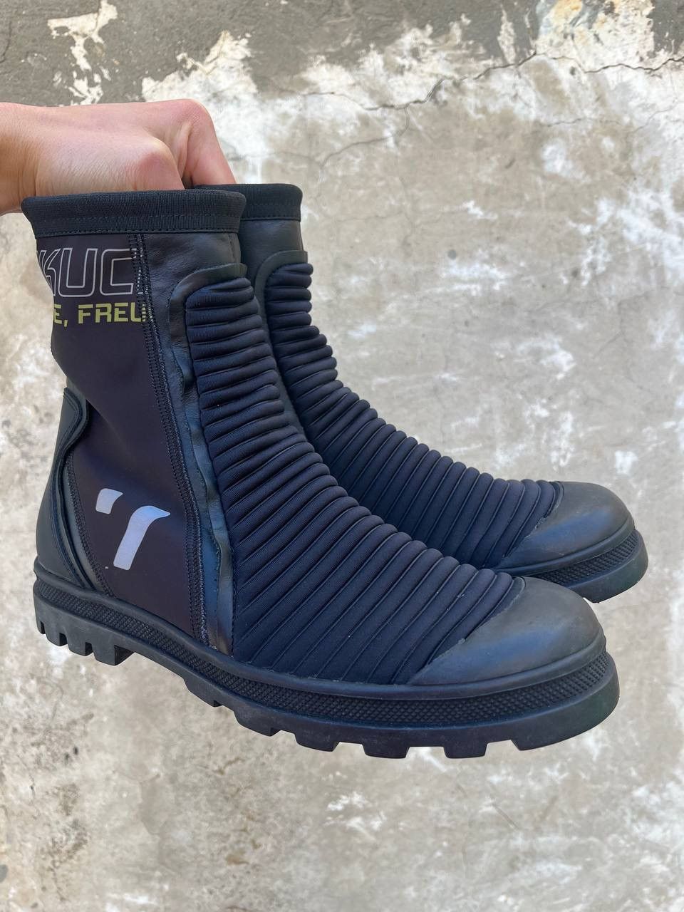 Maison Margiela Maison Margiela Moto Combat Boots Rare Archive Japan Size US 9 / EU 42 - 1 Thumbnail