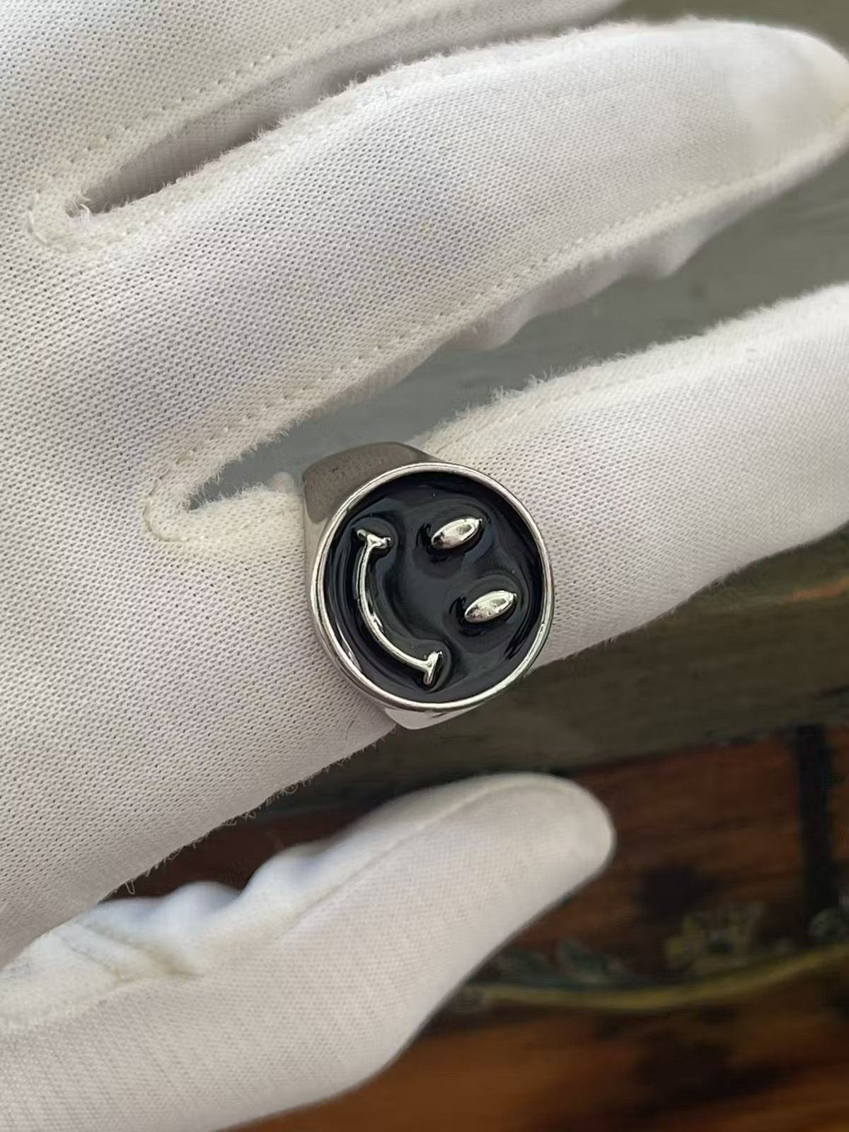 Jewelry × Vintage Smiley Punk Abstract Ring Size ONE SIZE - 1 Thumbnail
