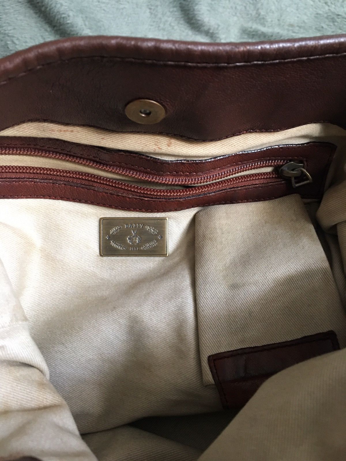 Bally BALLY Rhonda Leather Designer Shoulder Bag Size ONE SIZE - 9 Thumbnail