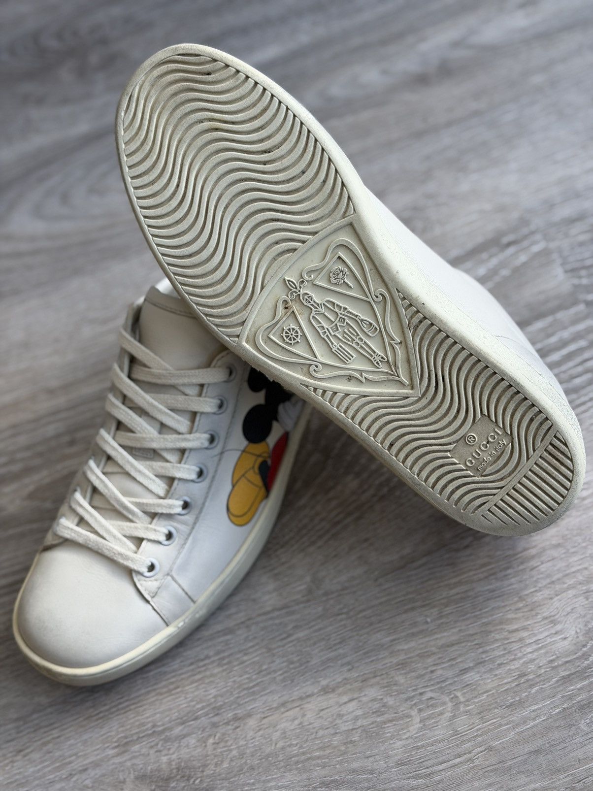 Gucci Gucci x Disney Mickey Mouse Ace Sneakers Beige Women's 38.5 Size US 8.5 / IT 38.5 - 8 Thumbnail