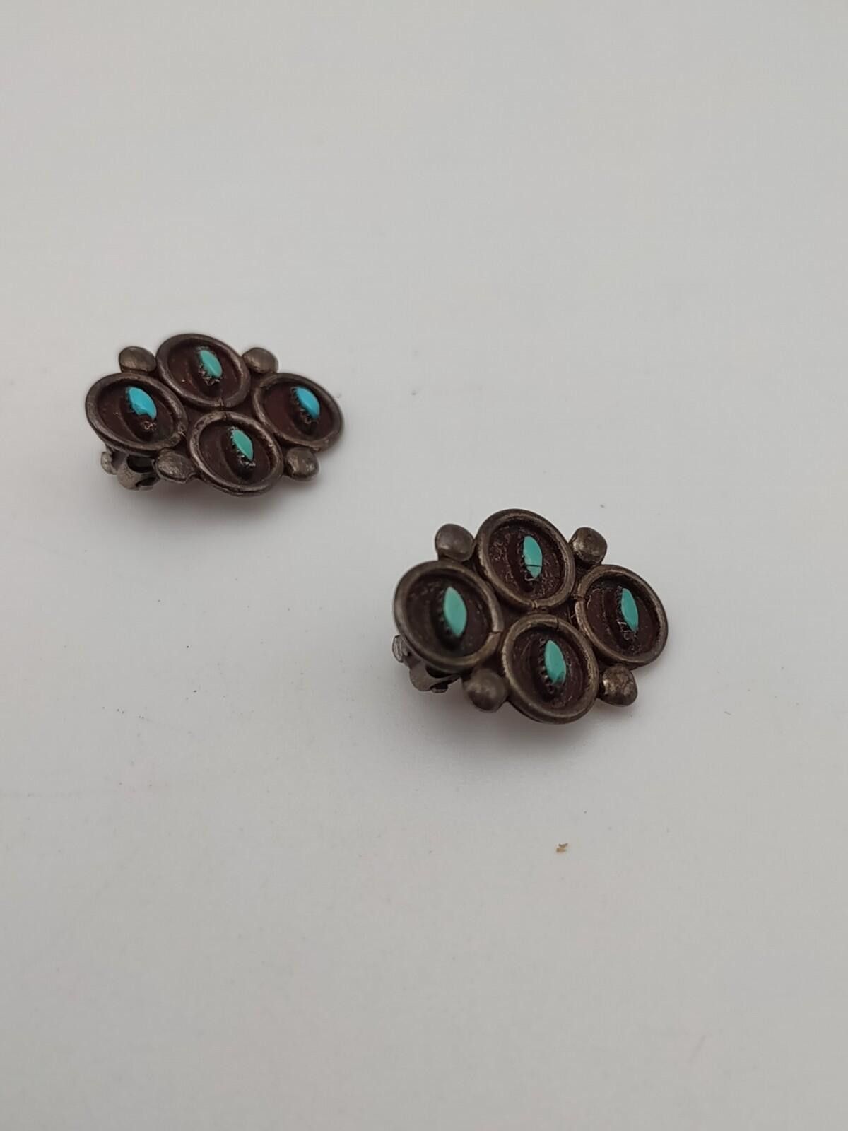The Unbranded Brand 925 Sterling Turquoise Color Cluster Clip Earrings Size ONE SIZE - 2 Thumbnail