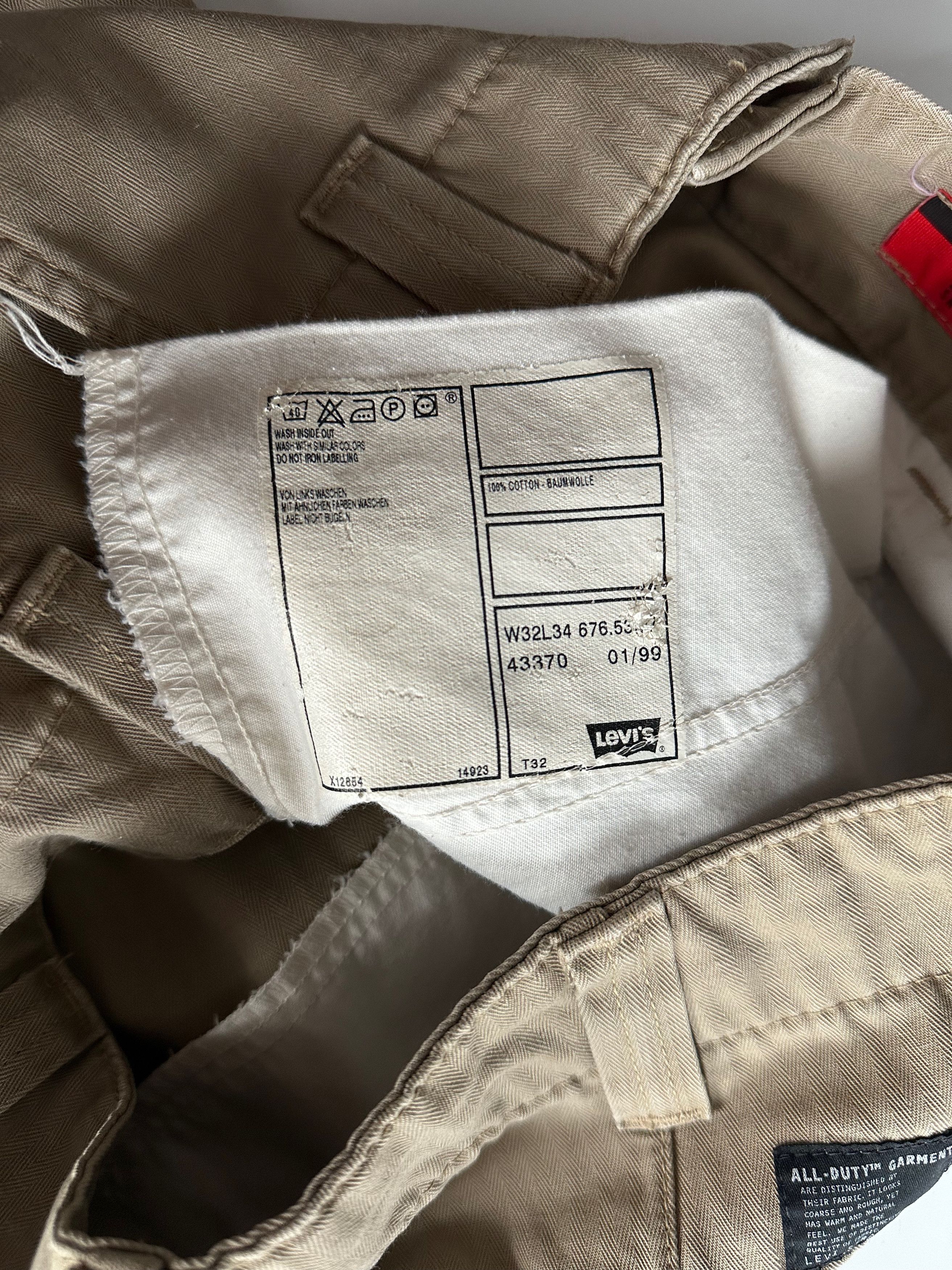Levi's Vintage Clothing 1999 Levi's All-Duty Garments Cargo Trousers Beige Pants Size US 32 / EU 48 - 6 Thumbnail