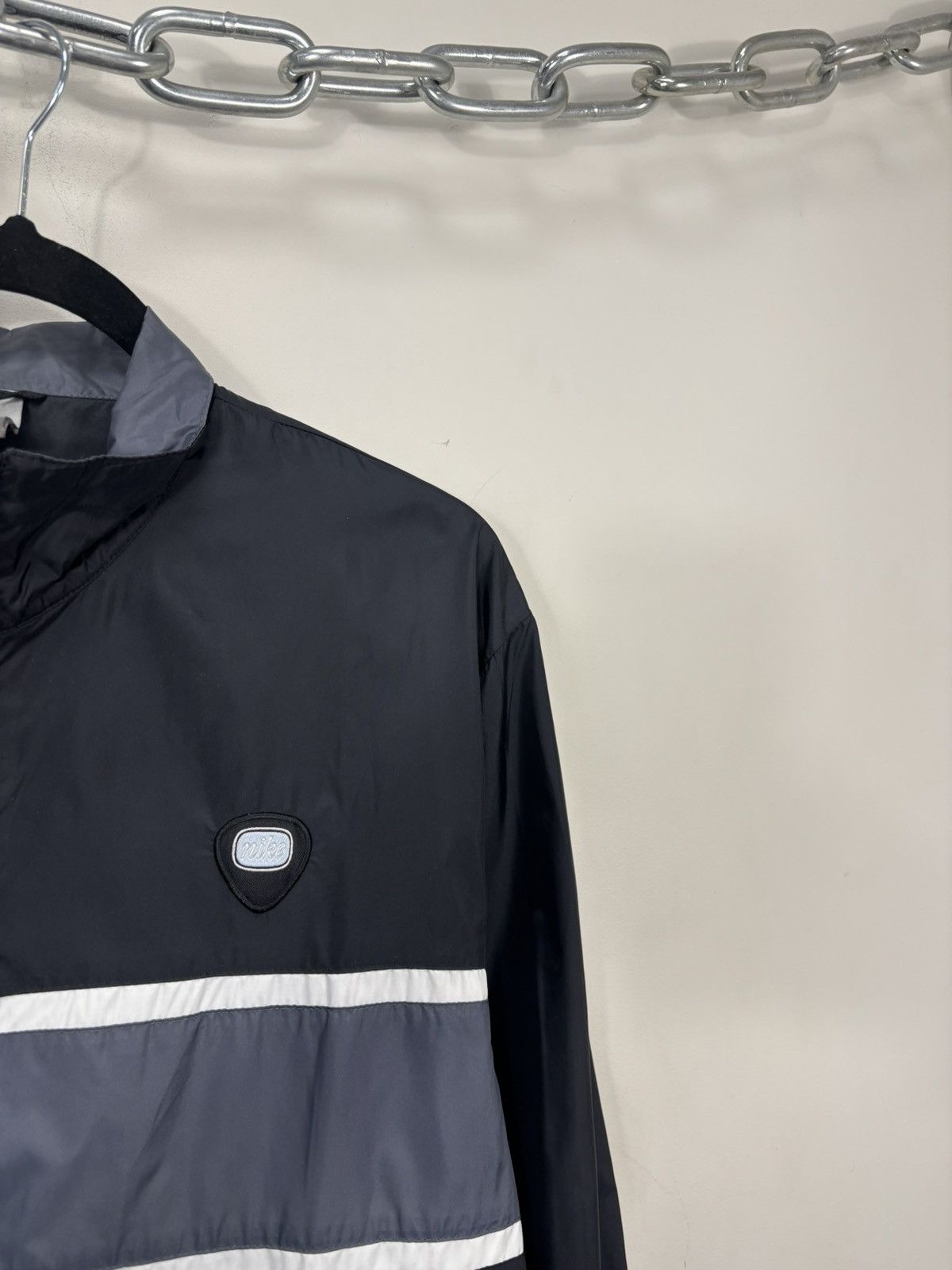Nike Vintage Nike Y2K Black/Grey Hype Nylon Track Jacket Size US M / EU 48-50 / 2 - 5 Thumbnail