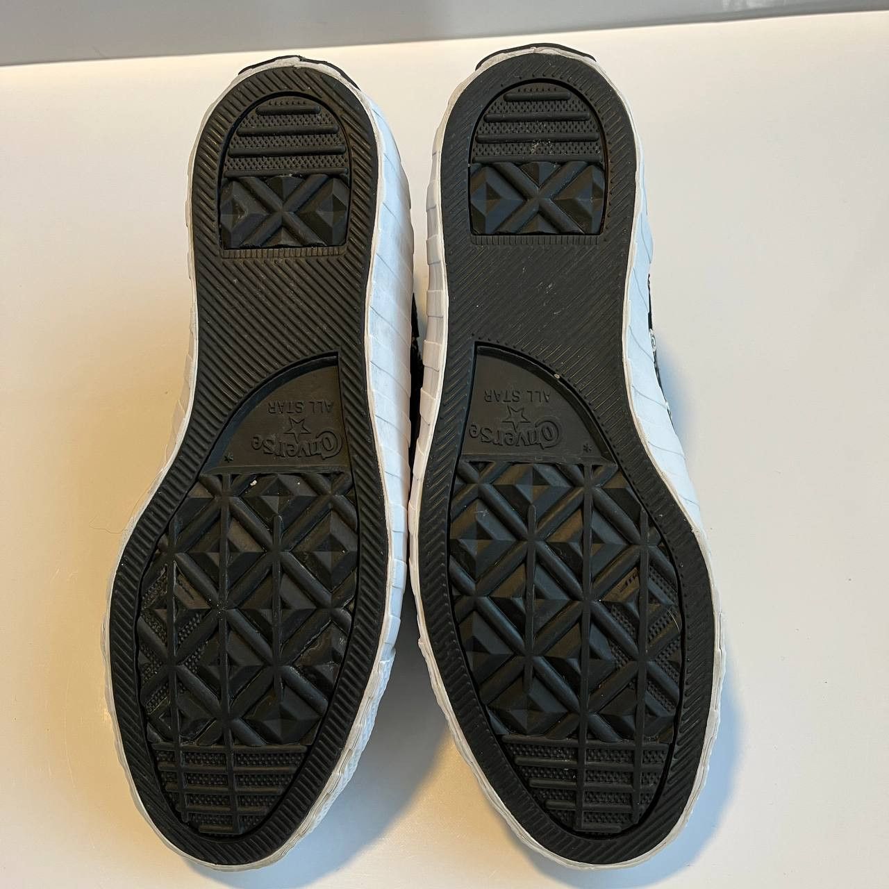 Converse Converse Unt1tl3d Mid Sneakers size 8 Size US 8 / EU 41 - 7 Thumbnail