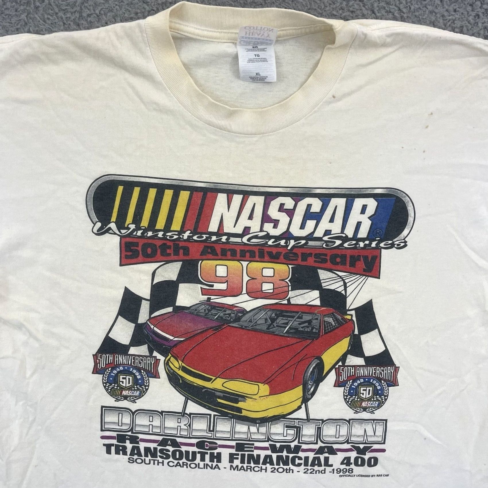 Gildan VINTAGE Darlington Raceway TShirt Adult XL Nascar 90s Dale Earnhardt Racing Cars Shirt Mens White Gildan Heavy Cotton 90s Cars USA Graphic Print Size US XL / EU 56 / 4 - 3 Thumbnail