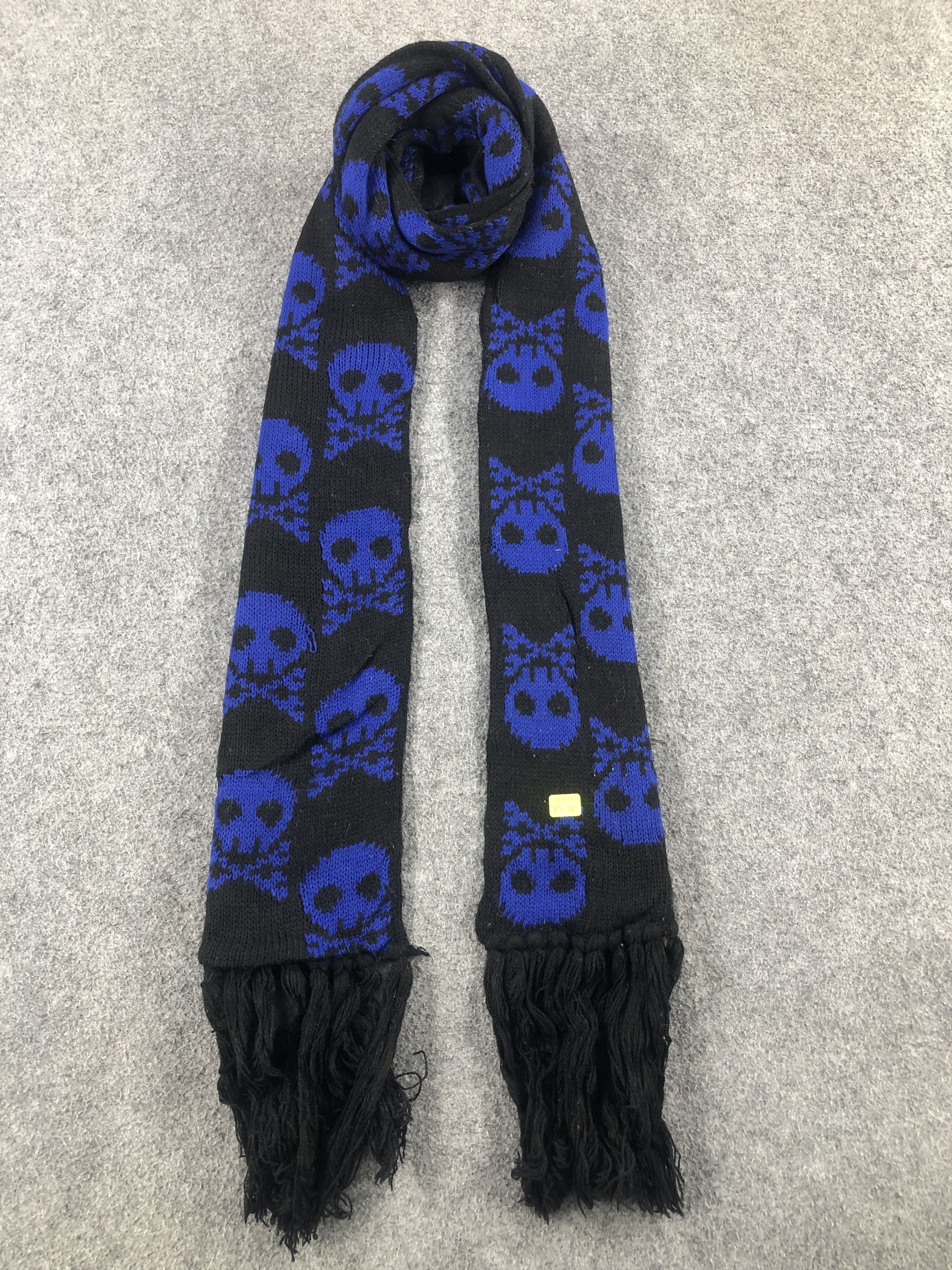 Vintage Skull Design Scarf / Muffler / Neckwear Size ONE SIZE - 1 Thumbnail