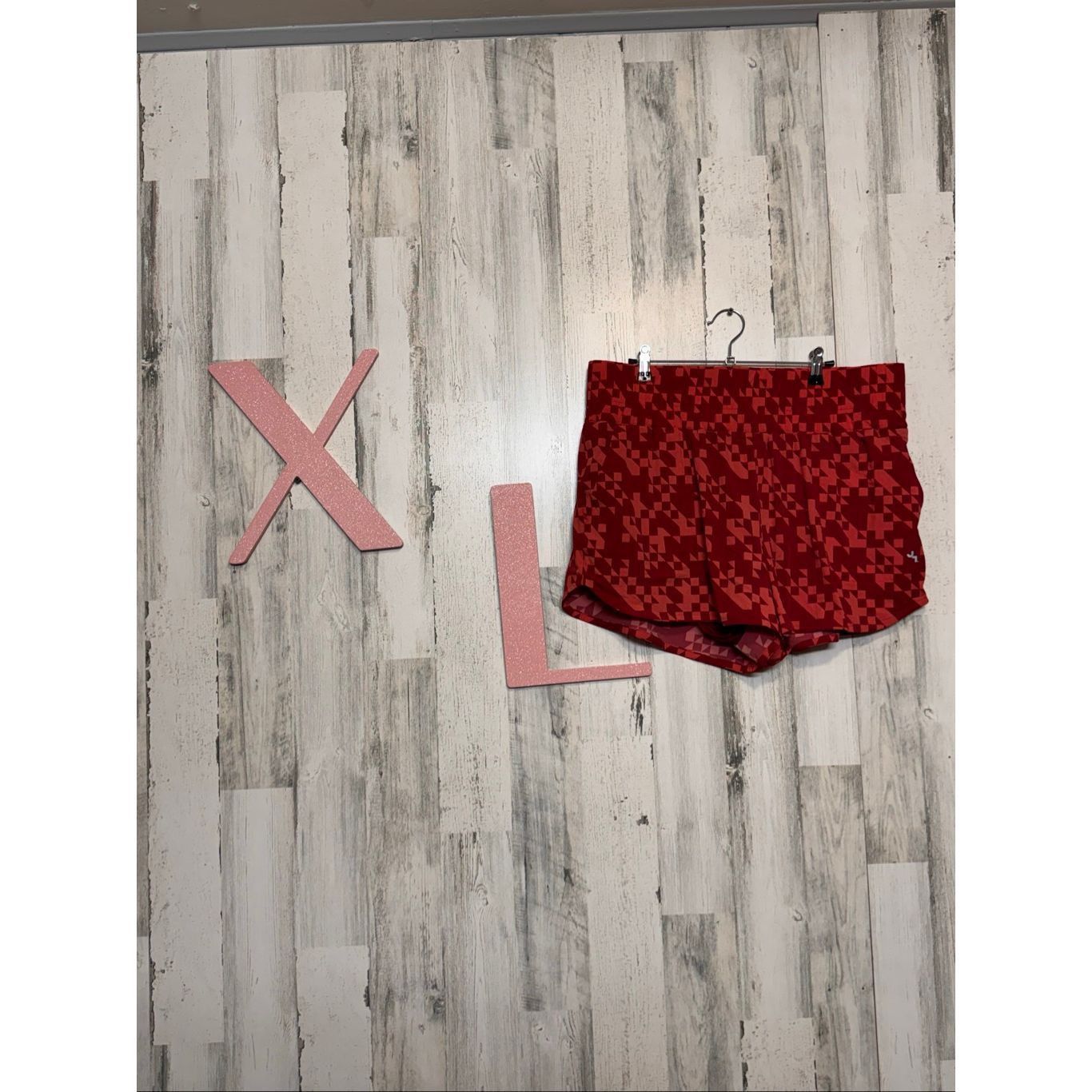 Other JoyLab Red Geometric Running Shorts Women’s XL High Waist Ac Size 38" / US 16 / IT 52 - 1 Thumbnail