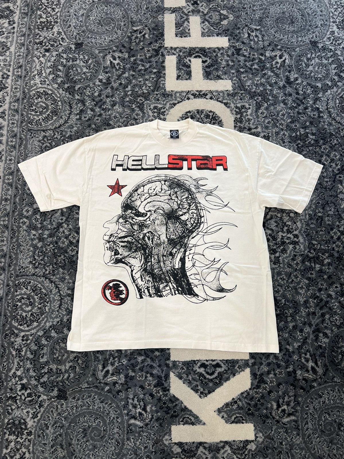 HELLSTAR Human Development Tシャツ HELLSTAR Human Development Tシャツ | ニュートラル | FARFETCH JP