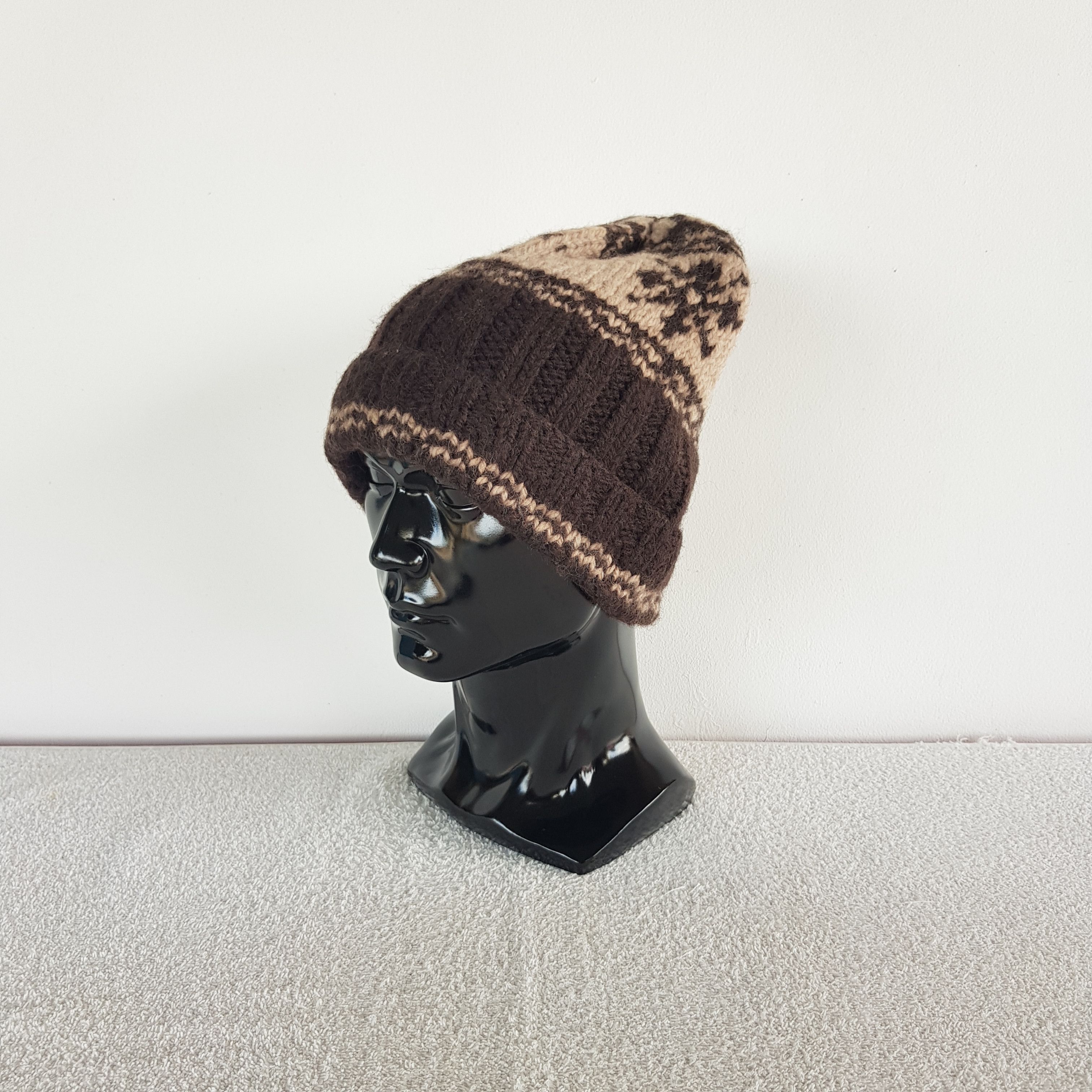 Other Vintage Fred Dare Beanie Hand Knit Crochet Snow Caps Hats Size ONE SIZE - 1 Thumbnail