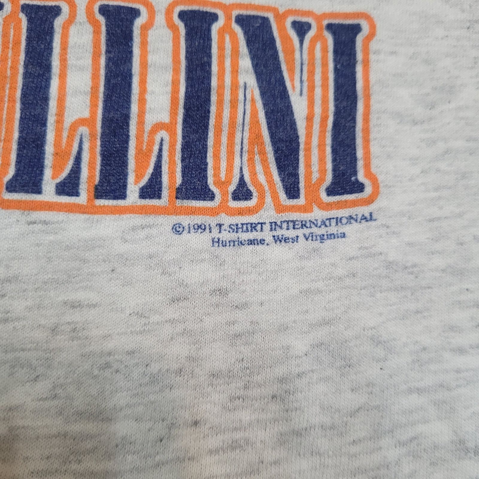 Vintage VTG Illinois Fighting Illini T-Shirt L Retired Chief Mascot Size US L / EU 52-54 / 3 - 3 Thumbnail
