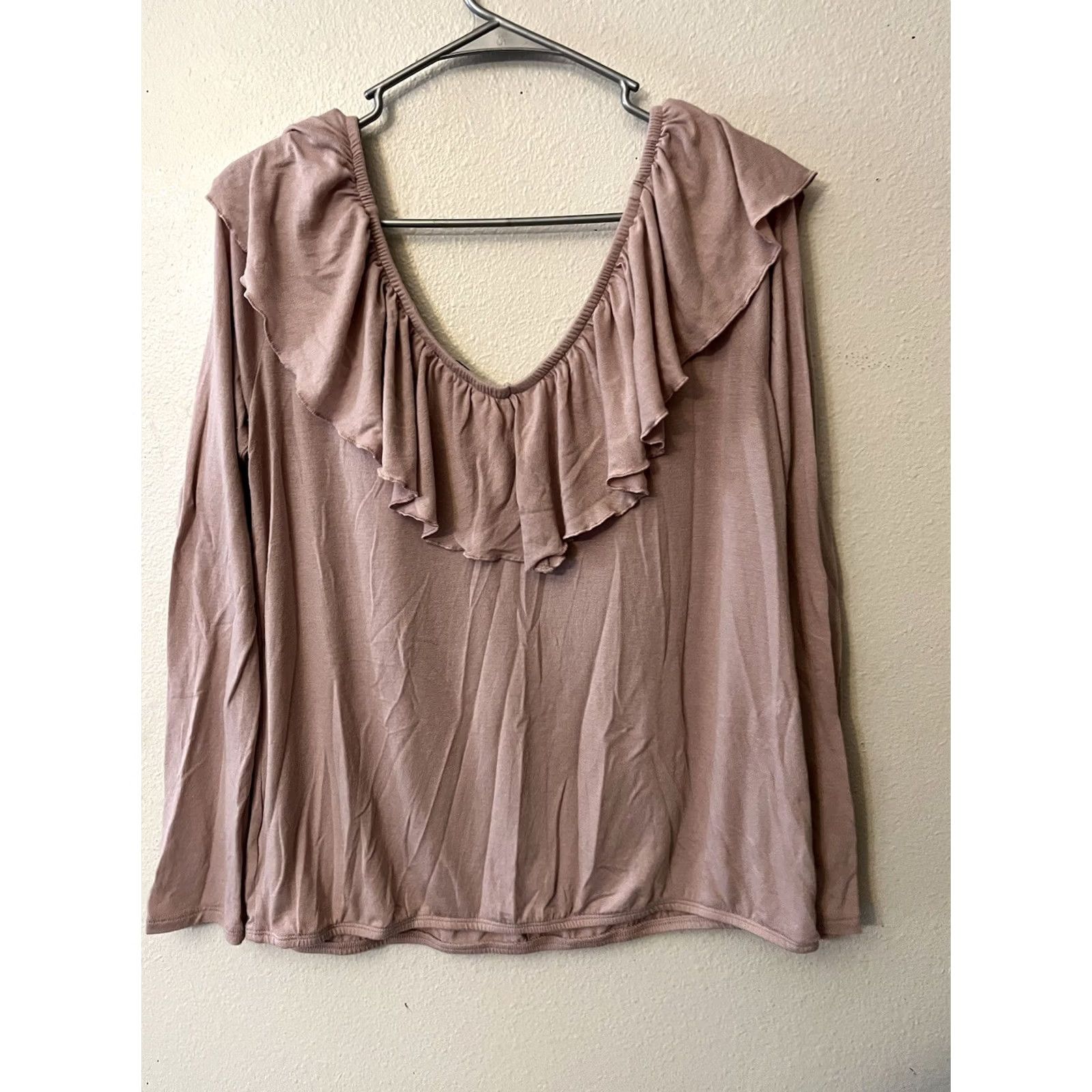 Express Express Blouse Pink V-Neck Long Sleeve Ruffle Top Shirt Size L Womens Size L / US 10 / IT 46 - 3 Thumbnail