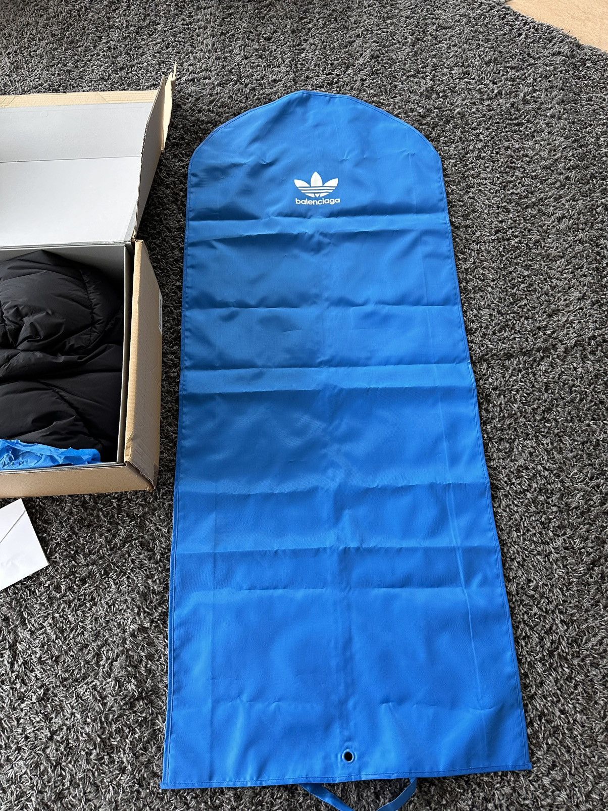Balenciaga Balenciaga x Adidas Size US S / EU 44-46 / 1 - 12 Thumbnail