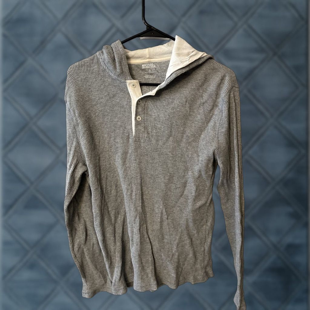 Michael Kors VINTAGE Michael Kors Hooded Henley Shirt Men’s Large Long Sleeve Gray Knit Button-Up Casual Clothing Mens Size US L / EU 52-54 / 3 - 1 Thumbnail