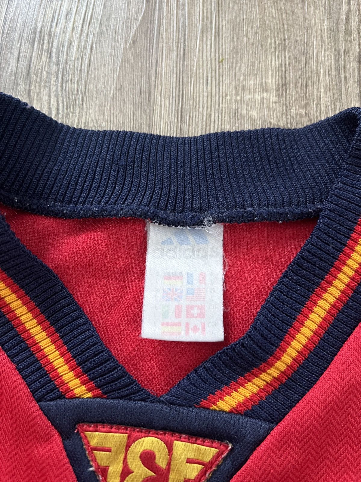Adidas Adidas Spain 1998/1999 Home Jersey World Cup Size US L / EU 52-54 / 3 - 6 Thumbnail