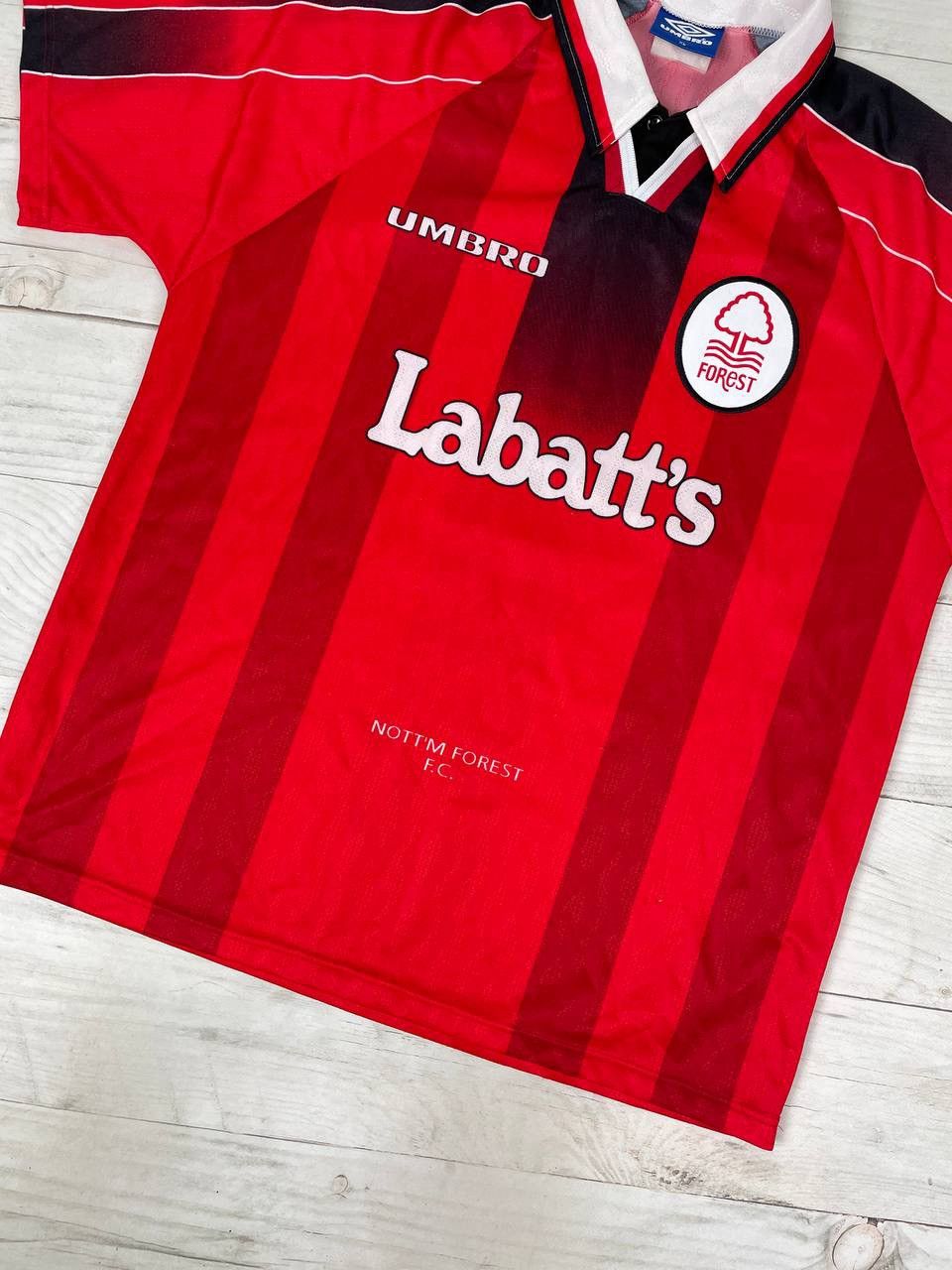 Umbro Umbro Nottingham Forest 1996 1997 Home Shirt Soccer Jersey Size US XL / EU 56 / 4 - 3 Thumbnail