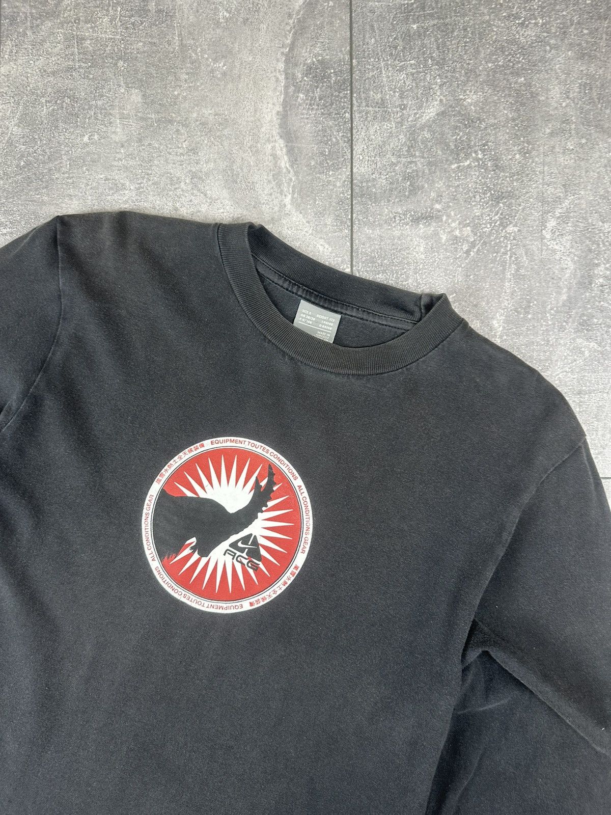 Nike ACG Nike ACG Overprint Logo Long Sleeve Size US S / EU 44-46 / 1 - 6 Thumbnail