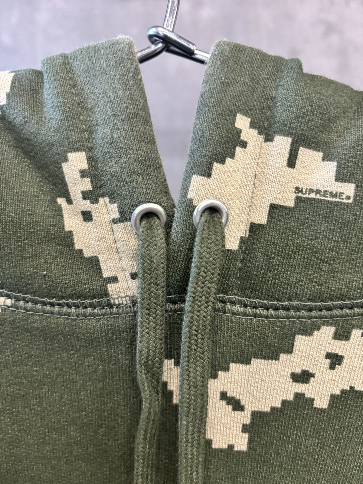 Supreme SUPREME CAMO BOX LOGO HOODIE SIZE M Size US M / EU 48-50 / 2 - 3 Thumbnail