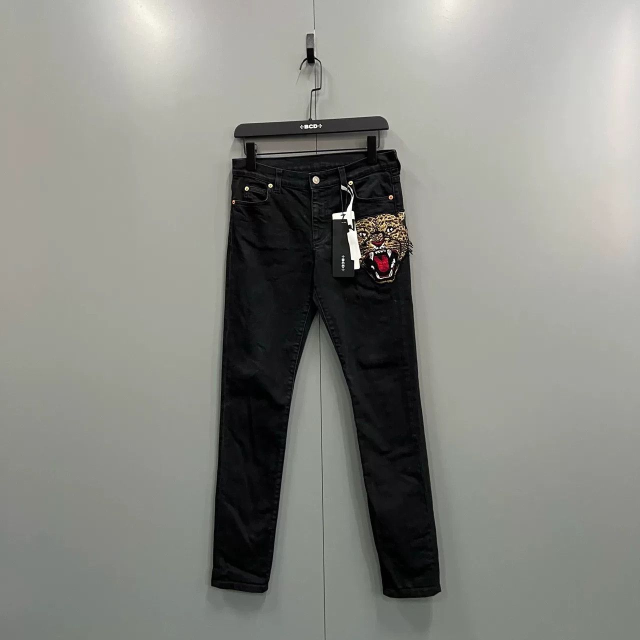 Gucci Gucci Leopard Head Embroidery Slim Jeans Size 26" / US 2 / IT 38 - 1 Thumbnail