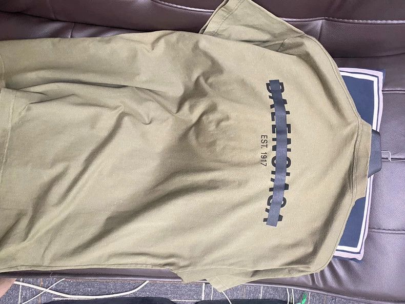Balenciaga Balenciaga Strikethrough short-sleeved T-shirt, size L, ol Size US S / EU 44-46 / 1 - 4 Thumbnail
