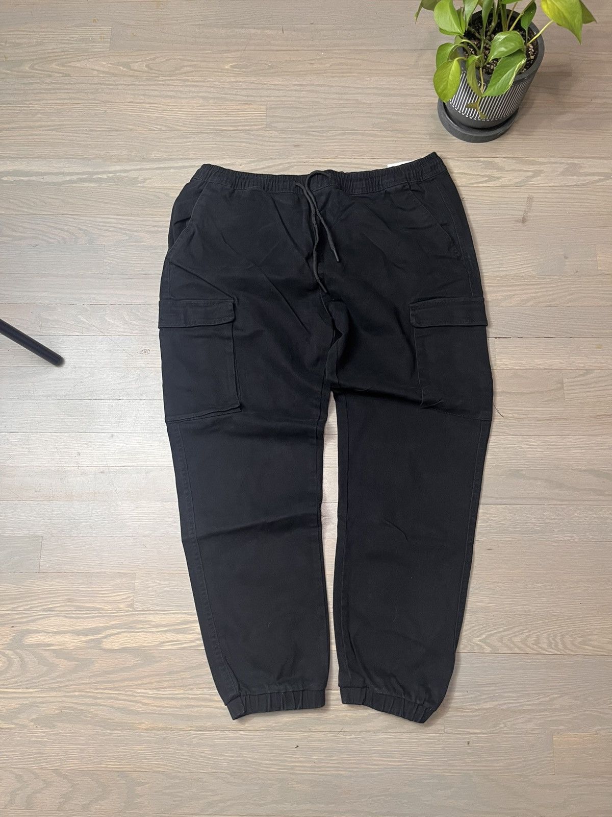 Forever 21 Forever 21 Men’s Joggers Size US 32 / EU 48 - 1 Thumbnail