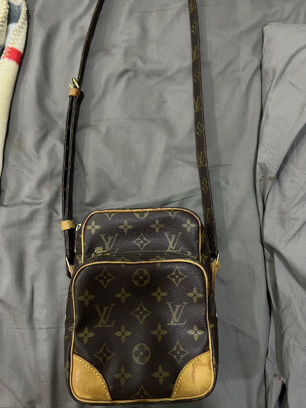 Louis Vuitton LOUIS VUITTON AMAZON CROSSBODY Size ONE SIZE - 1 Thumbnail