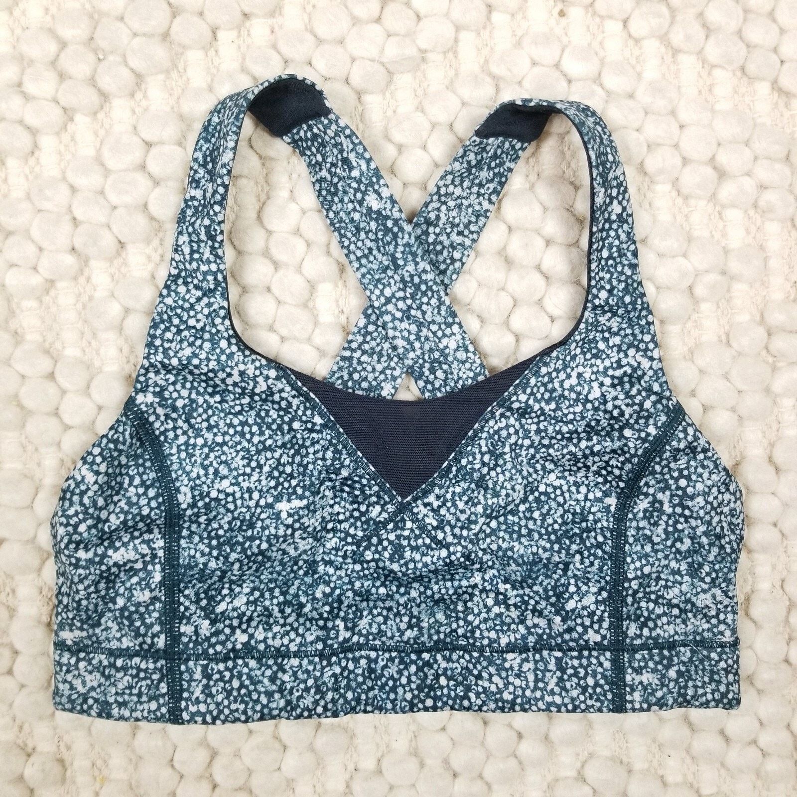 Lululemon Lululemon In A Flash Bra II Pebble Print Alberta Lake Sz 6 Size M / US 6-8 / IT 42-44 - 5 Thumbnail
