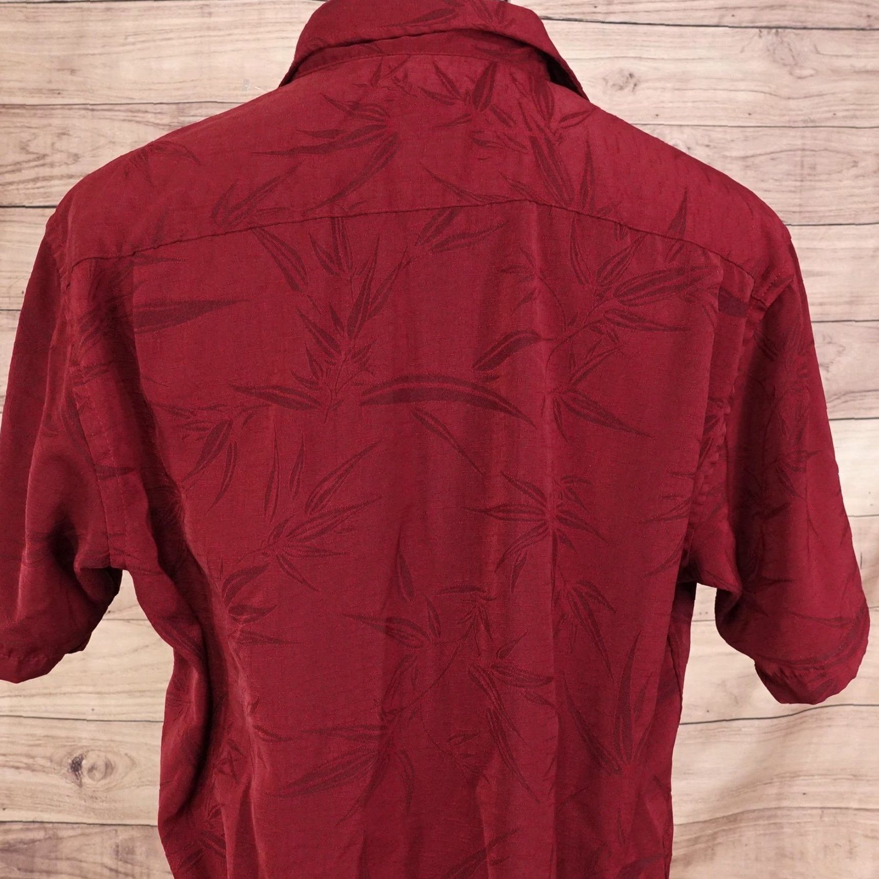 Van Heusen VAN HEUSEN Shirt Mens Large Red Tropical Floral Short Sleeve Button Up Casual Size US L / EU 52-54 / 3 - 5 Thumbnail