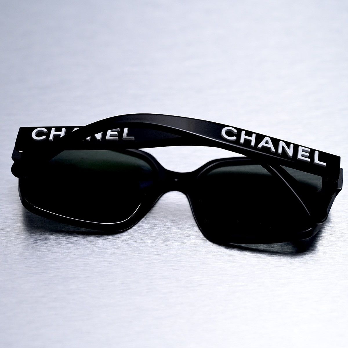Chanel CHANEL 0CH5408 1026S4 SUNGLASSES Size ONE SIZE - 9 Thumbnail