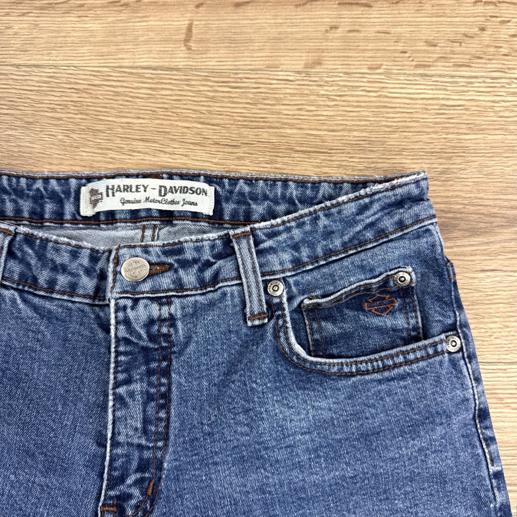 Harley Davidson Harley Davidson Jeans Women’s 8 Long Bootcut Medium Wash Mid Rise Size 30" / US 8 / IT 44 - 2 Thumbnail