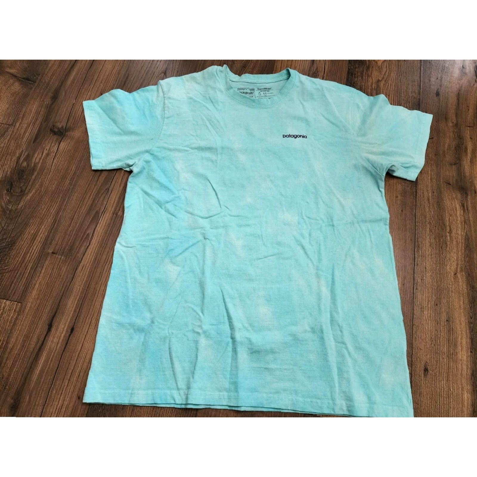 Patagonia Patagonia T-Shirt Mens XXL Responsibili-Tee Distressed Tie Dye Blue Mountain Logo Short Sleeve Crew Neck Nature Outdoor Hiking Size US XXL / EU 58 / 5 - 2 Thumbnail