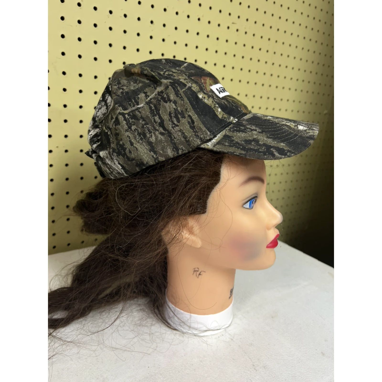 Vintage Predator Baseball Cap Unisex Adults Adjustable Camouflage Hunting Hat Embroidered Mossey Oak Cap Size ONE SIZE - 3 Thumbnail