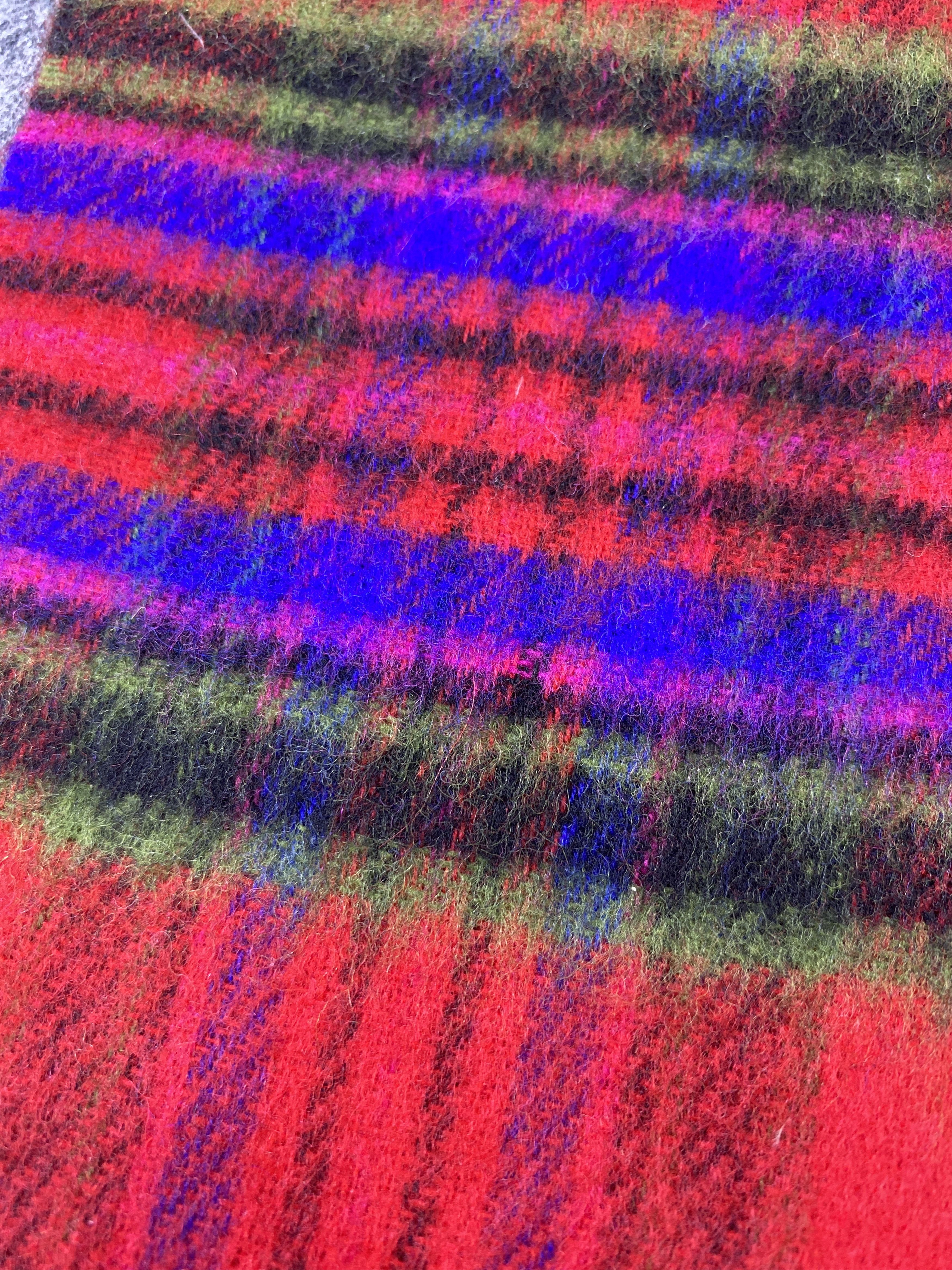 Yves Saint Laurent Yves Saint Laurent Scarf / Muffler / Neckwear -T872 Size ONE SIZE - 7 Thumbnail
