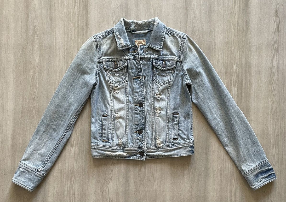 Abercrombie & Fitch Vintage Abercrombie & Fitch Distressed Denim Jacket Sz S Size S / US 4 / IT 40 - 1 Thumbnail